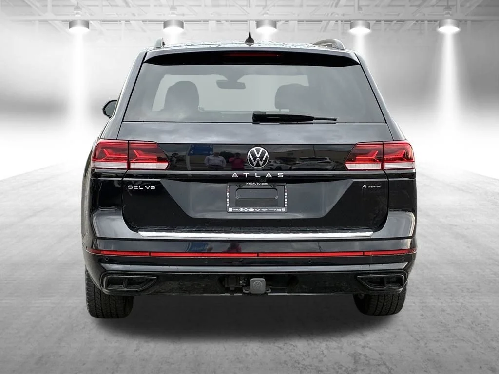Certified Used 2023 Black Volkswagen 3.6L V6 SEL R-Line image 5