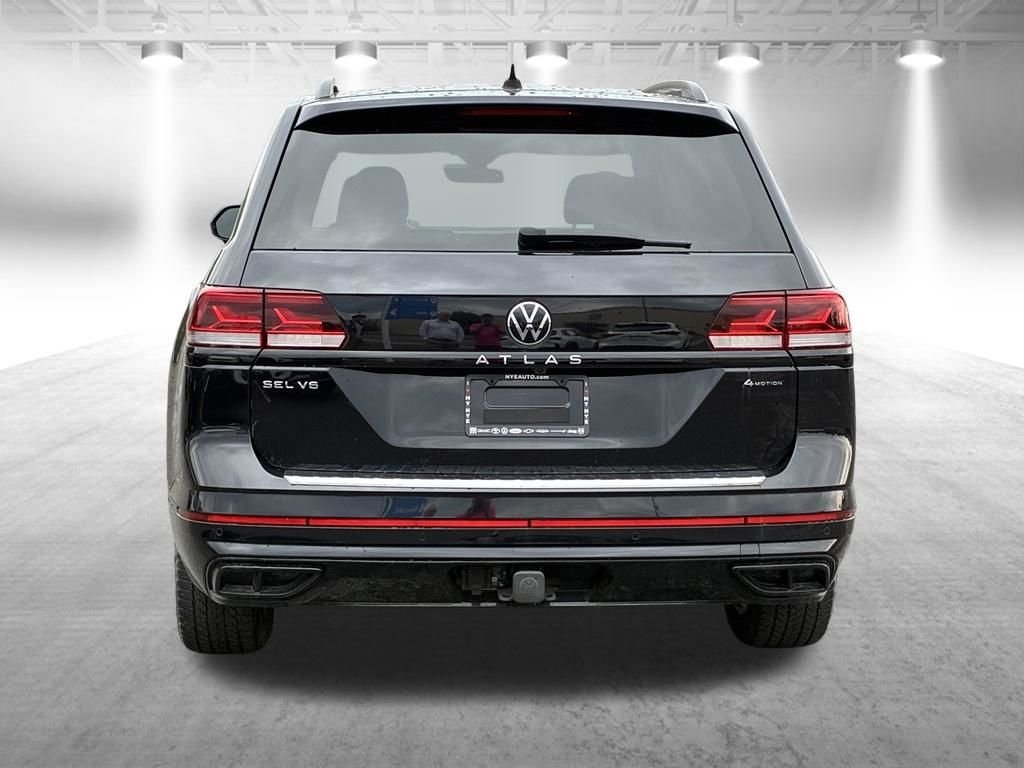 Used 2023 Black Volkswagen 3.6L V6 SEL R-Line image 5