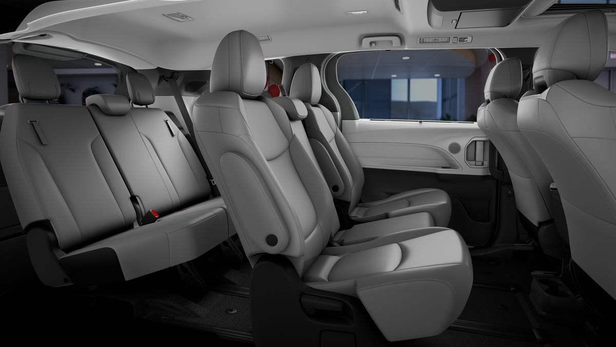 New 2026 Wind Chill Pearl Toyota XLE image 38