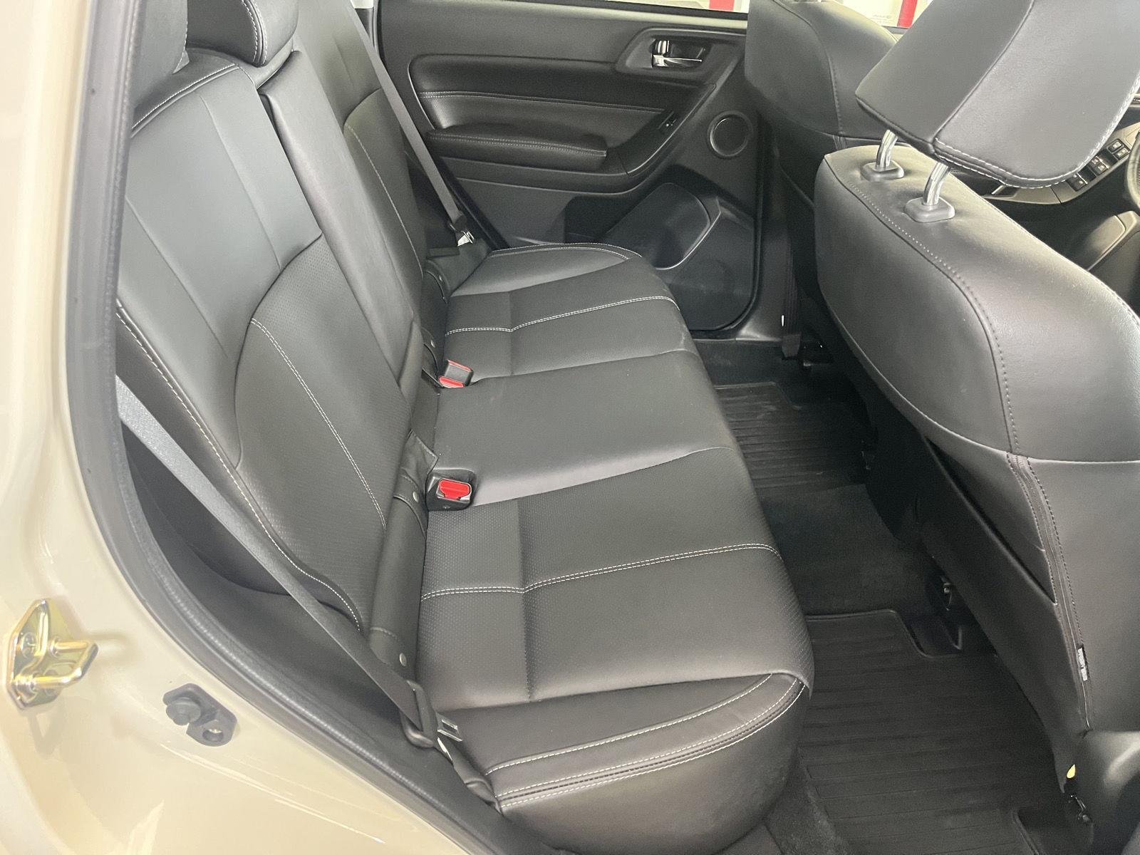 Used 2018 Crystal White Pearl Subaru Touring image 20