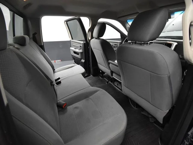 2017 RAM Ram 1500 Pickup SLT - Photo 35