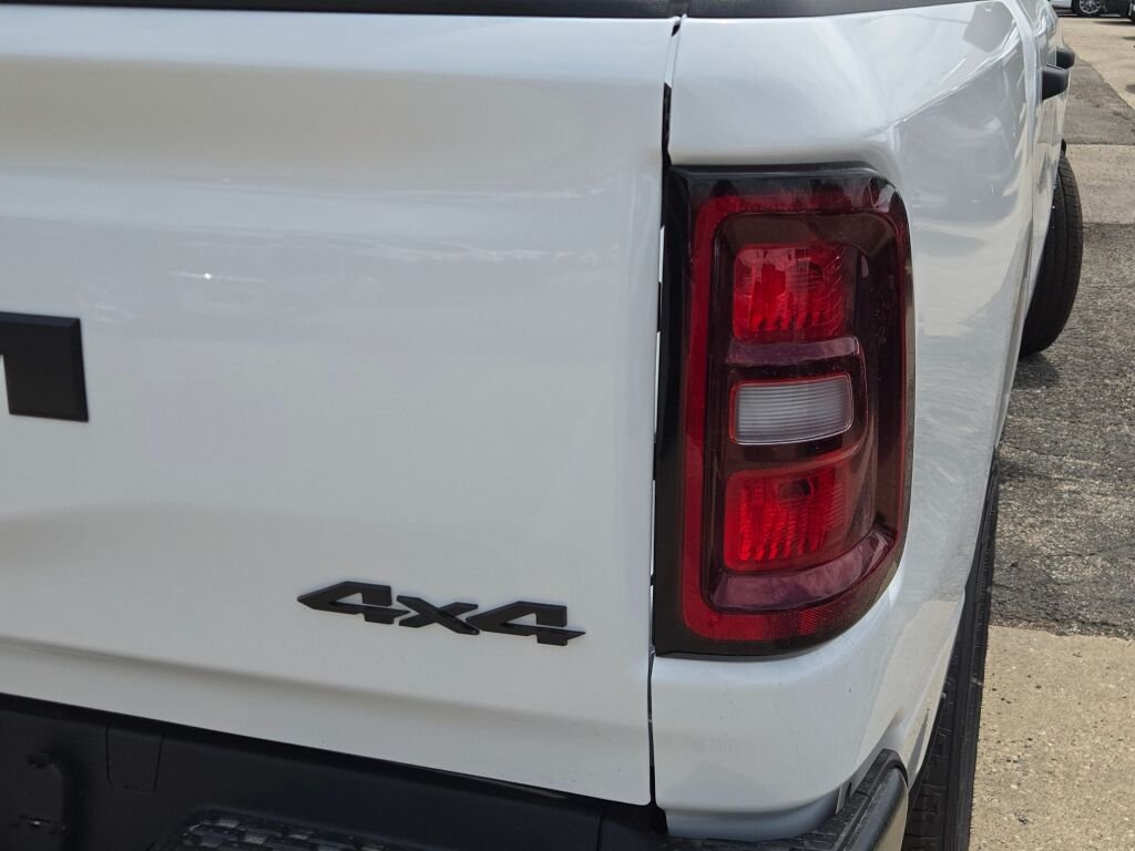 New 2026 Bright White Clear-Coat Exterior Paint RAM Tradesman image 11