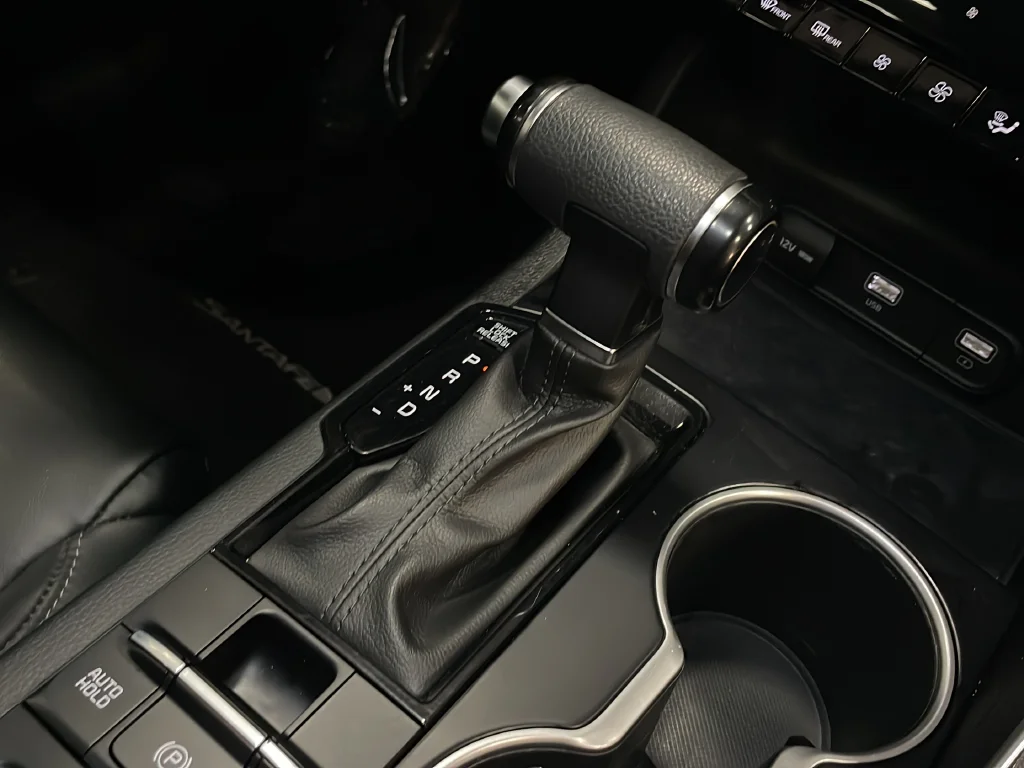 Used 2022 Black Kia GT-Line image 37