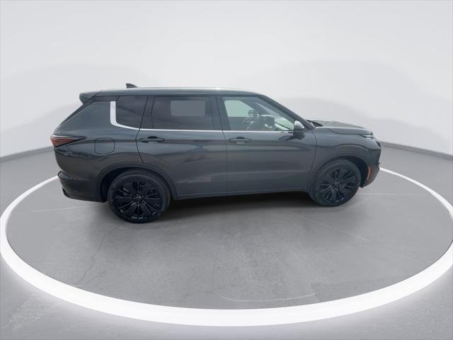 New 2026 Graphite Gray Mitsubishi LE 1.5T S-AWC image 9