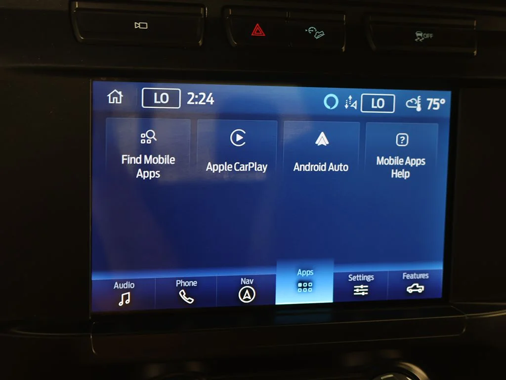 Used 2023 Oxford White Ford XLT image 46