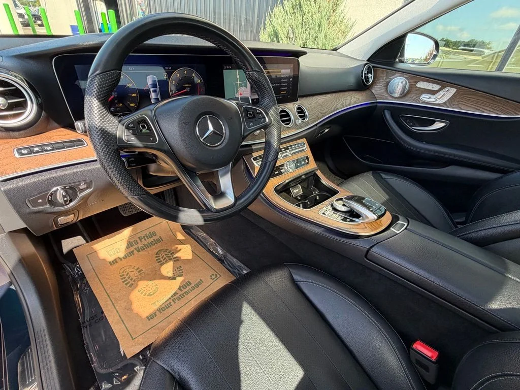 Used 2018 Blue Mercedes-Benz E 300 image 11