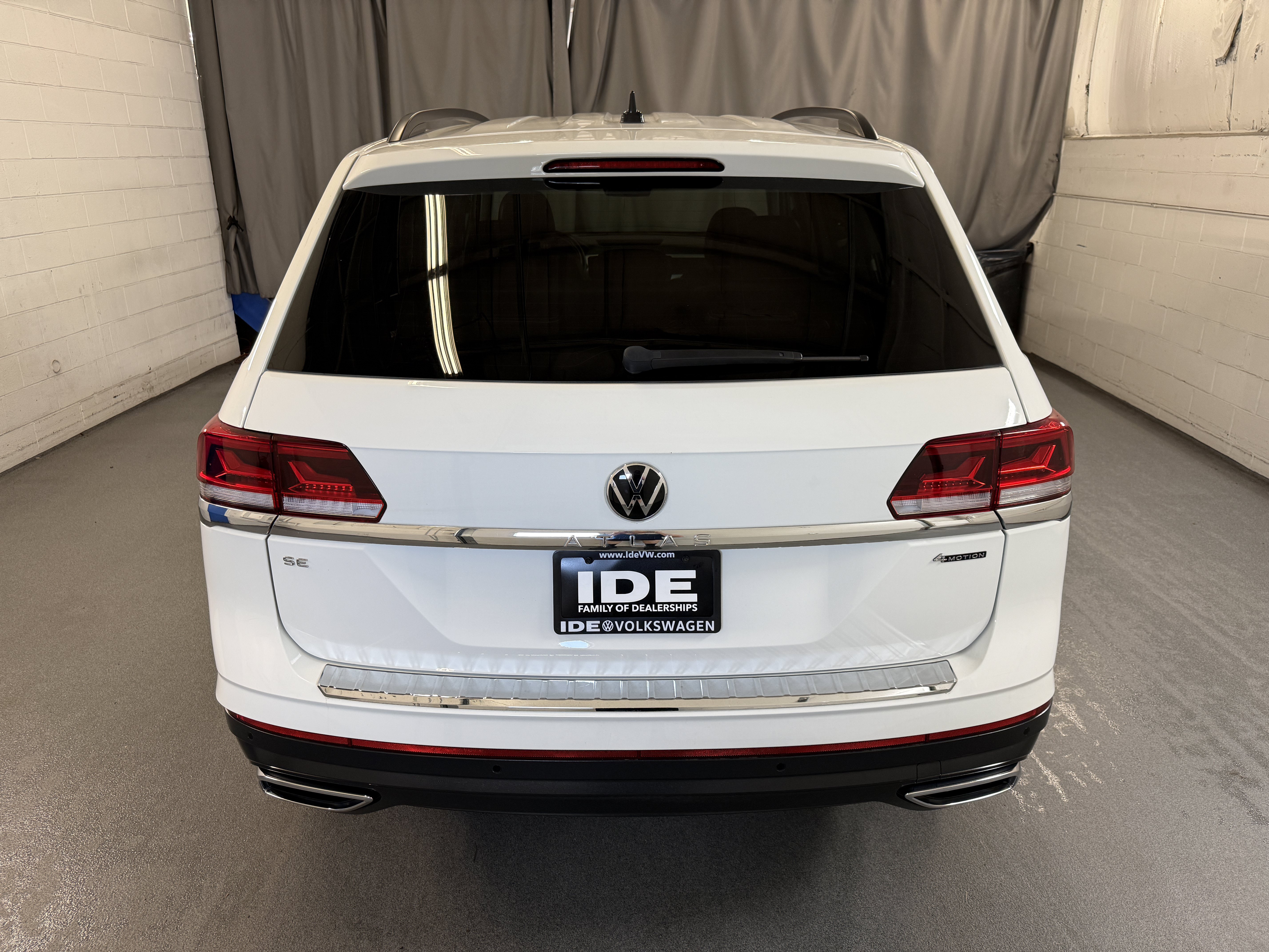 Certified Used 2023 Pure White Volkswagen 2.0T SE w/Technology image 7