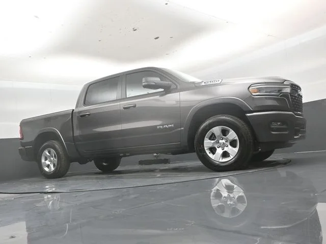 New 2026 Granite Crystal Metallic Clear-Coat Exterior Paint RAM Big Horn/Lone Star image 38