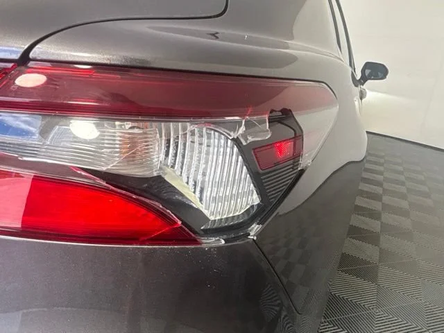 Used 2023  Toyota Hybrid LE image 40