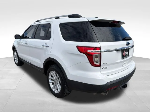 Used 2015 White Ford XLT image 5