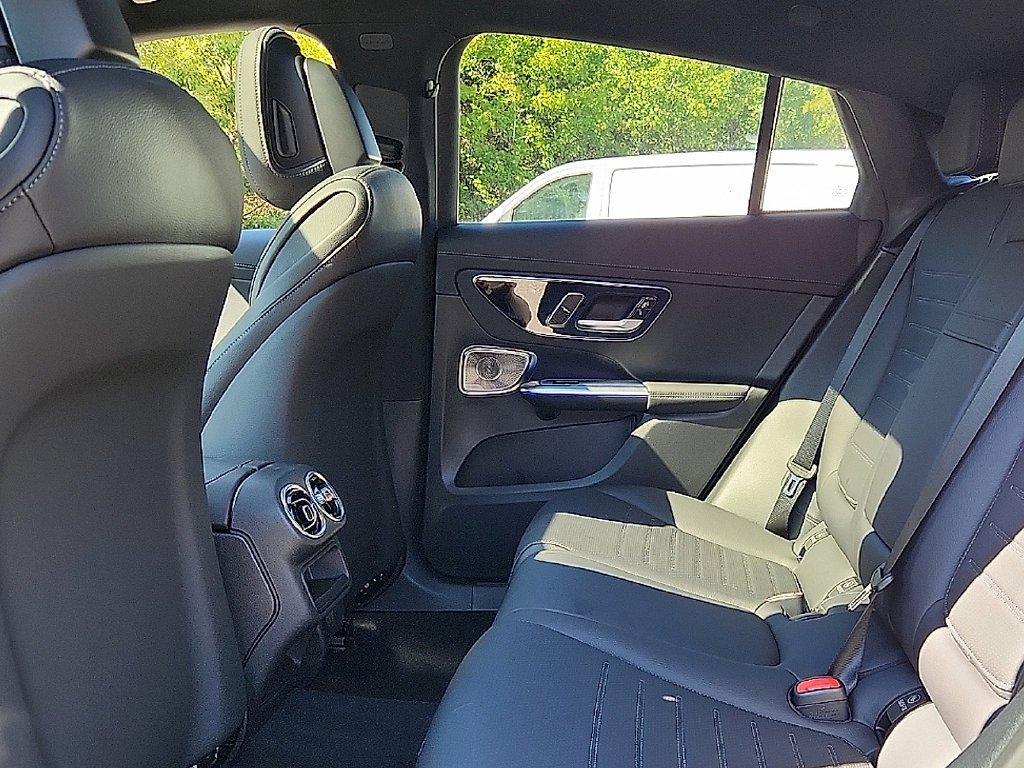 New 2027 MANUFAKTUR Alpine Grey Mercedes-Benz GLC 300 Coupe image 25