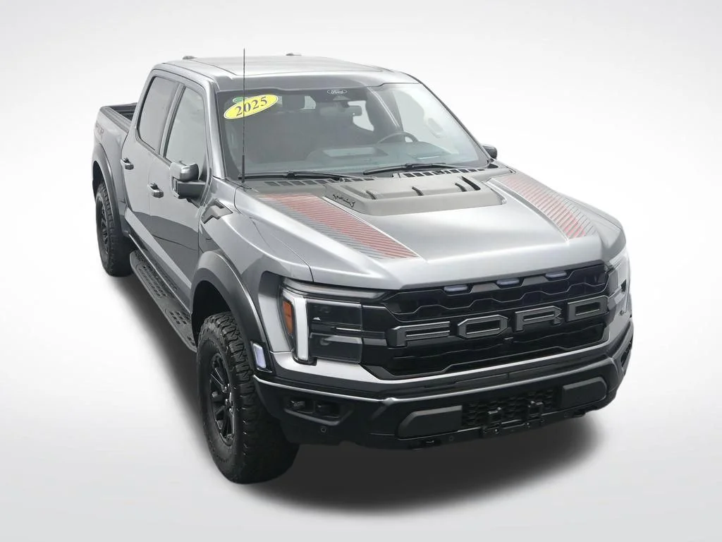 Used 2025 Gray Metallic Ford Raptor image 31