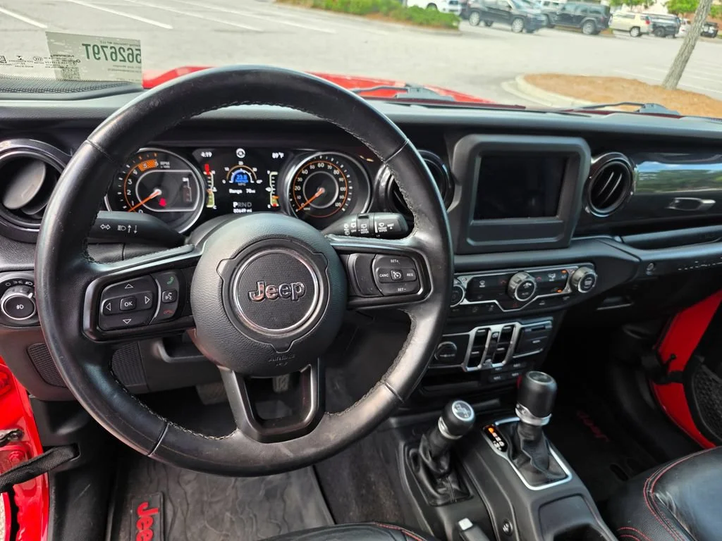 Used 2021 Red Jeep Sport Altitude 4x4 image 15