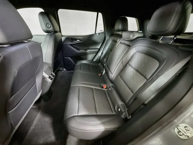 New 2027 Sterling Gray Metallic Chevrolet LT image 25