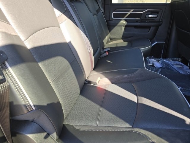 2026 RAM 2500 Laramie - Photo 37