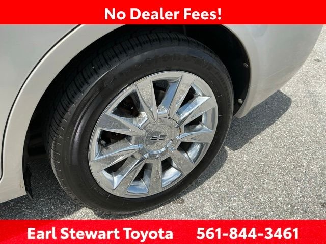Used 2010  Lincoln Base image 44
