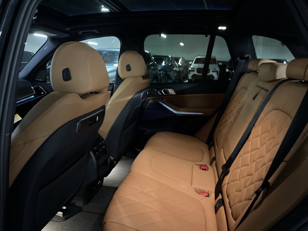 2026 BMW X5 50e - Photo 23