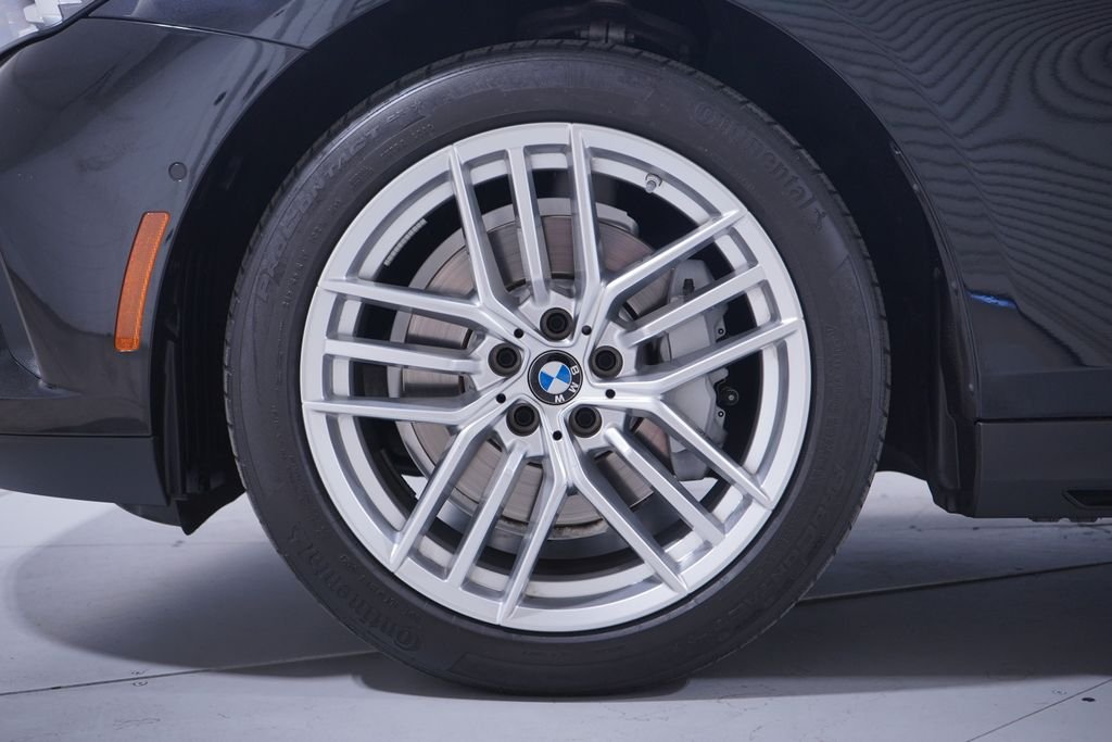 WBA43FJ09RCR94246