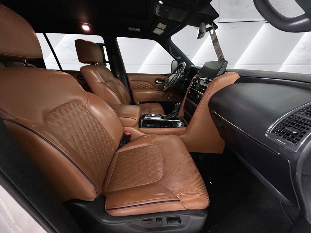 2023 INFINITI QX80 Sensory 4WD - Photo 13