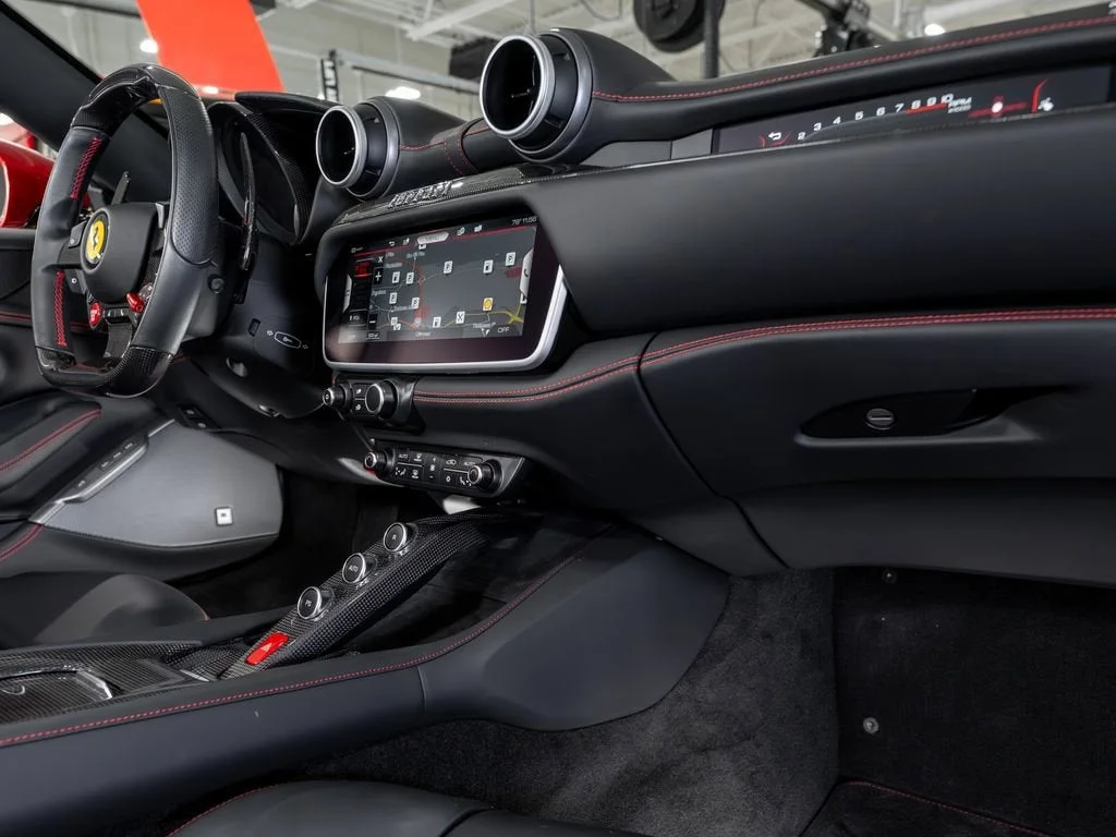 2022 Ferrari Portofino M - Photo 20