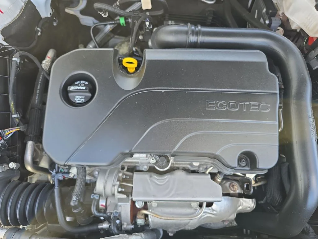 Certified Used 2024 White Chevrolet LT image 31