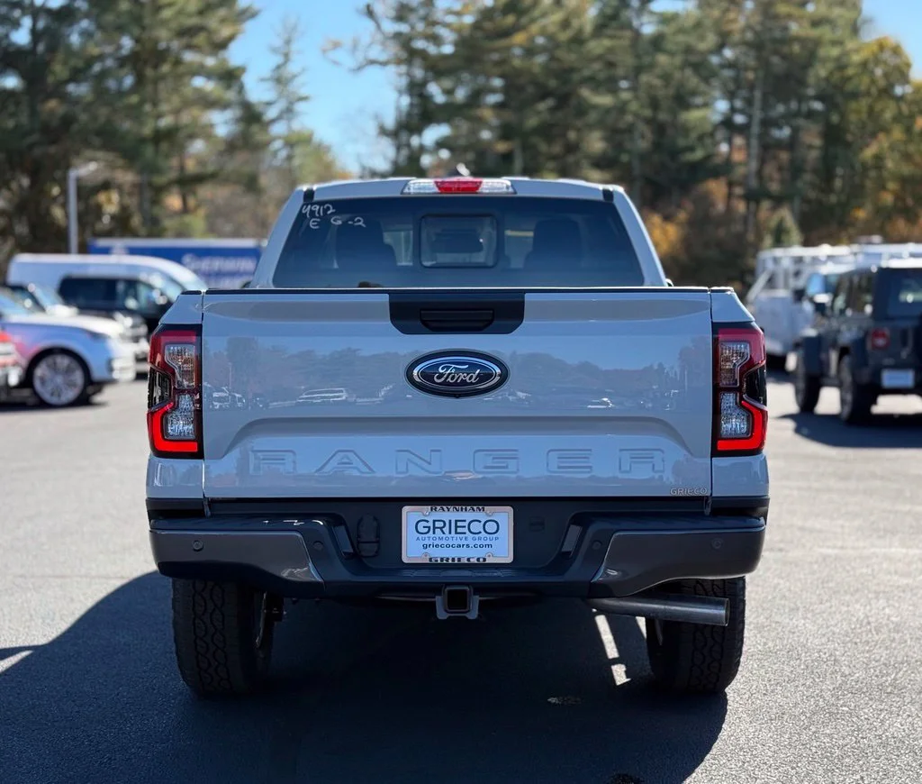 New 2026 Avalanche Ford XLT image 5