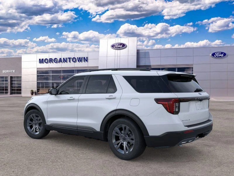 New 2026 Space White Metallic Ford Active image 4