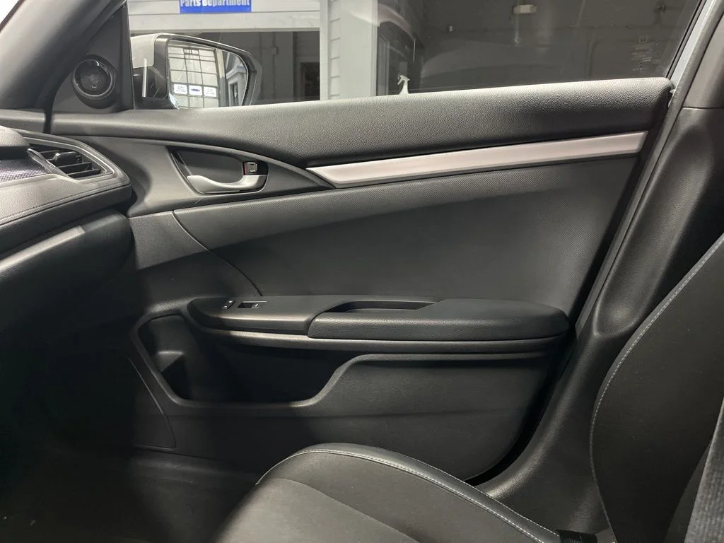 2019 Honda Civic Sport - Photo 15