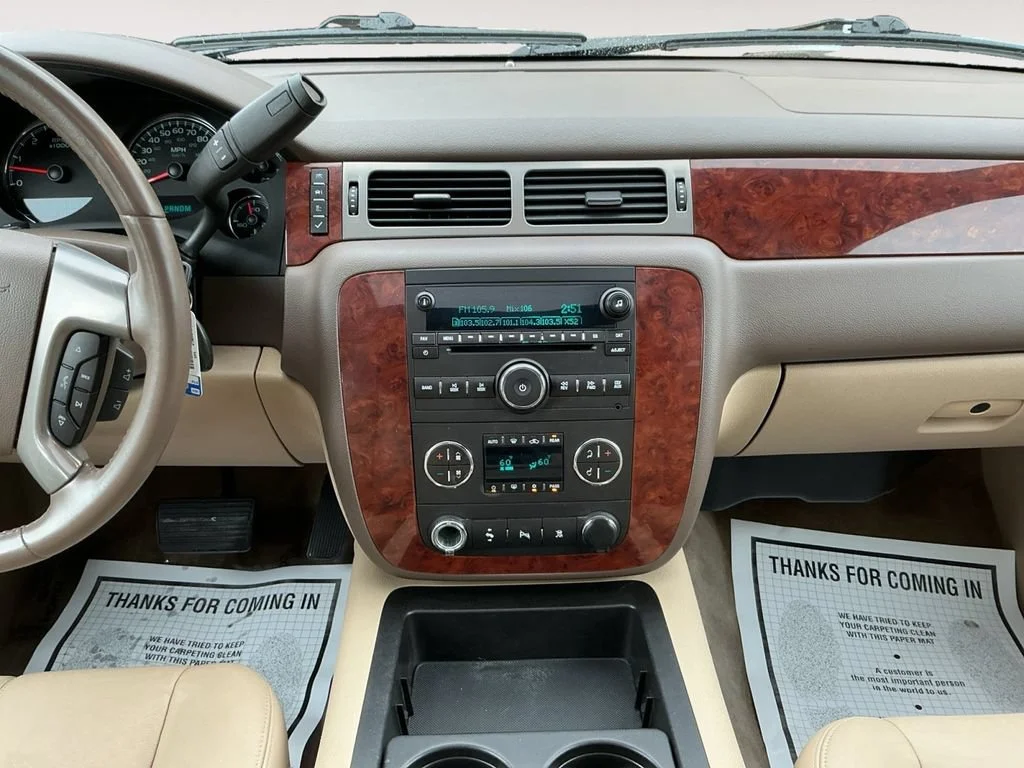 Used 2011 BLACK Chevrolet LT image 14