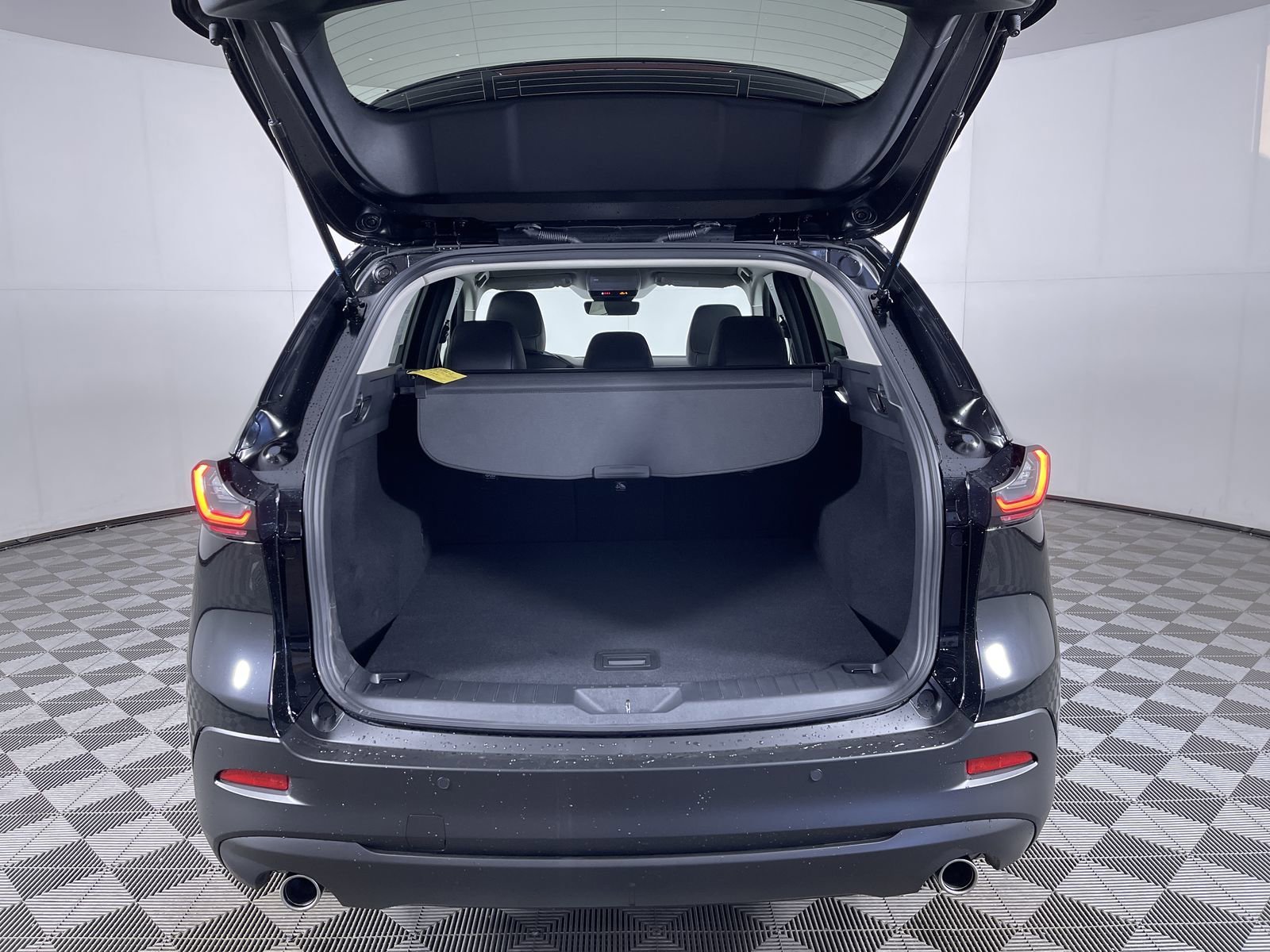 New 2026 Jet Black Mica Mazda 2.5 S Select image 25