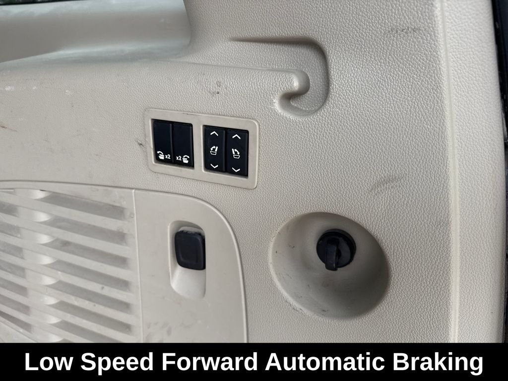 Used 2019 Black GMC Denali image 31