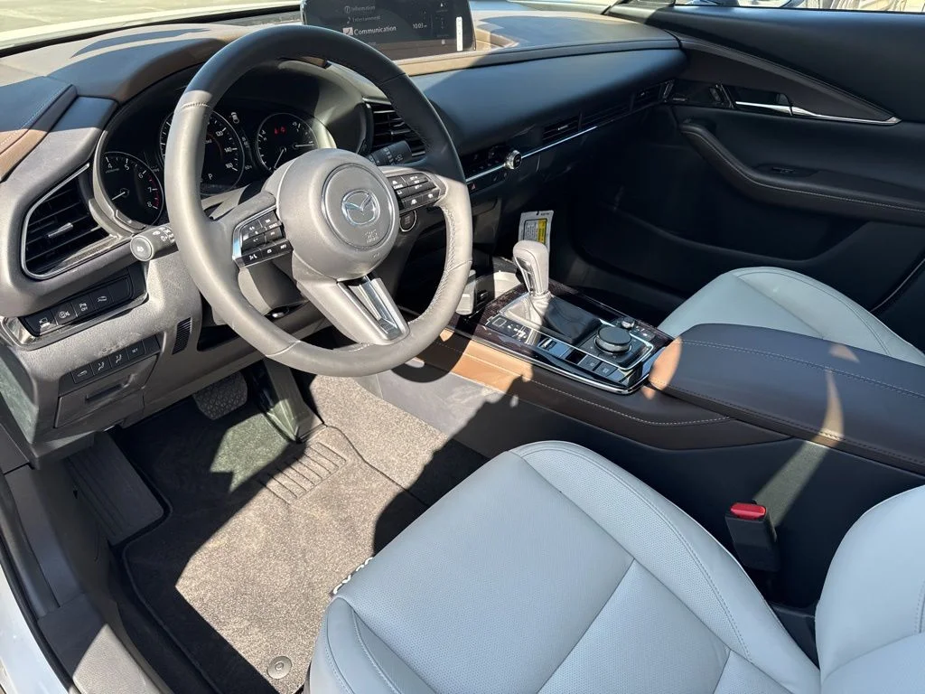 2025 Mazda CX-30 Turbo Premium Plus - Photo 10