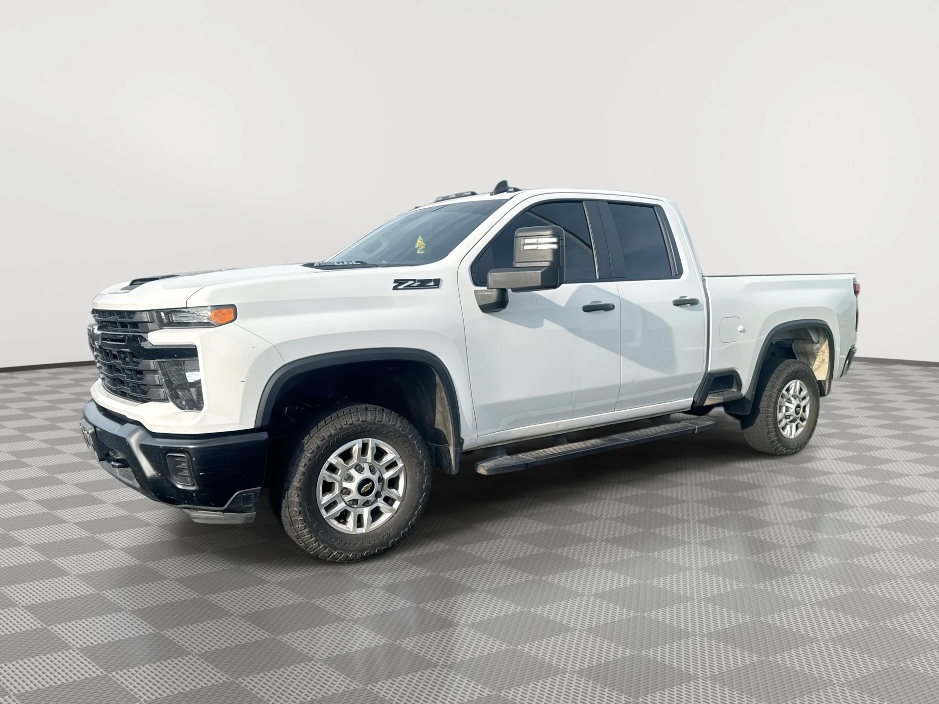 Certified Used 2024 Summit White Chevrolet WT image 1