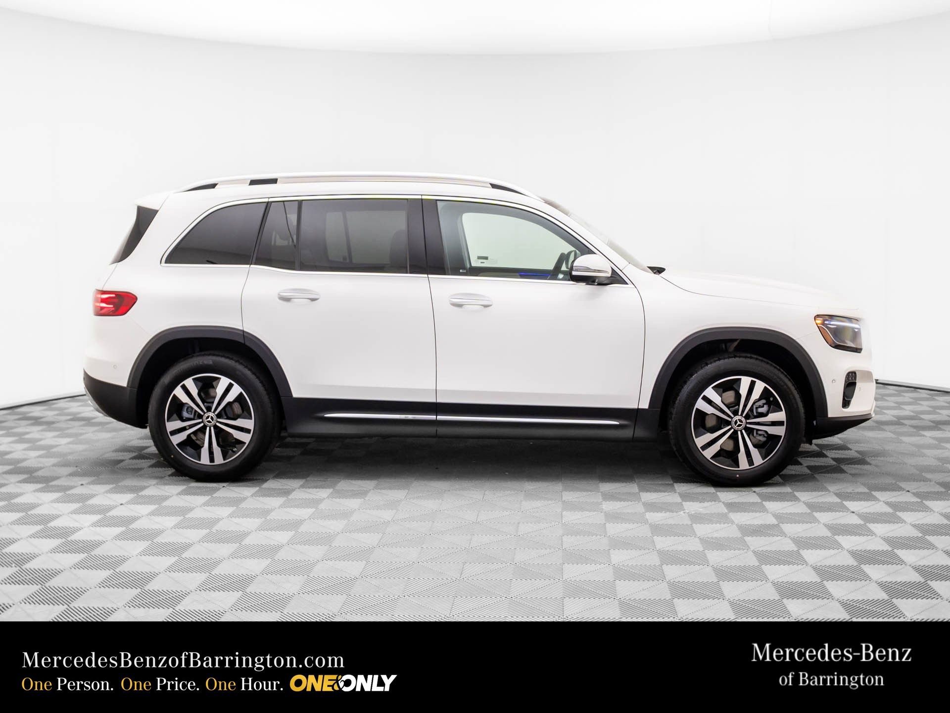 New 2026 Polar White Mercedes-Benz GLB 250 image 48