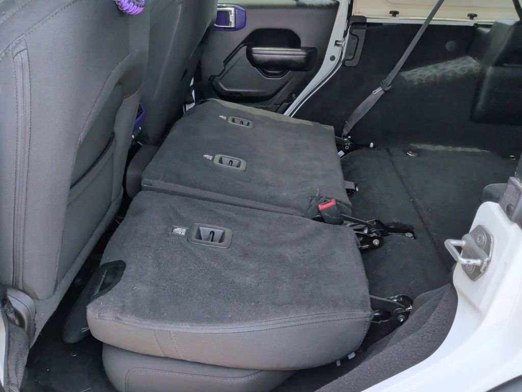 Used 2020 White Jeep Unlimited Sport S image 36