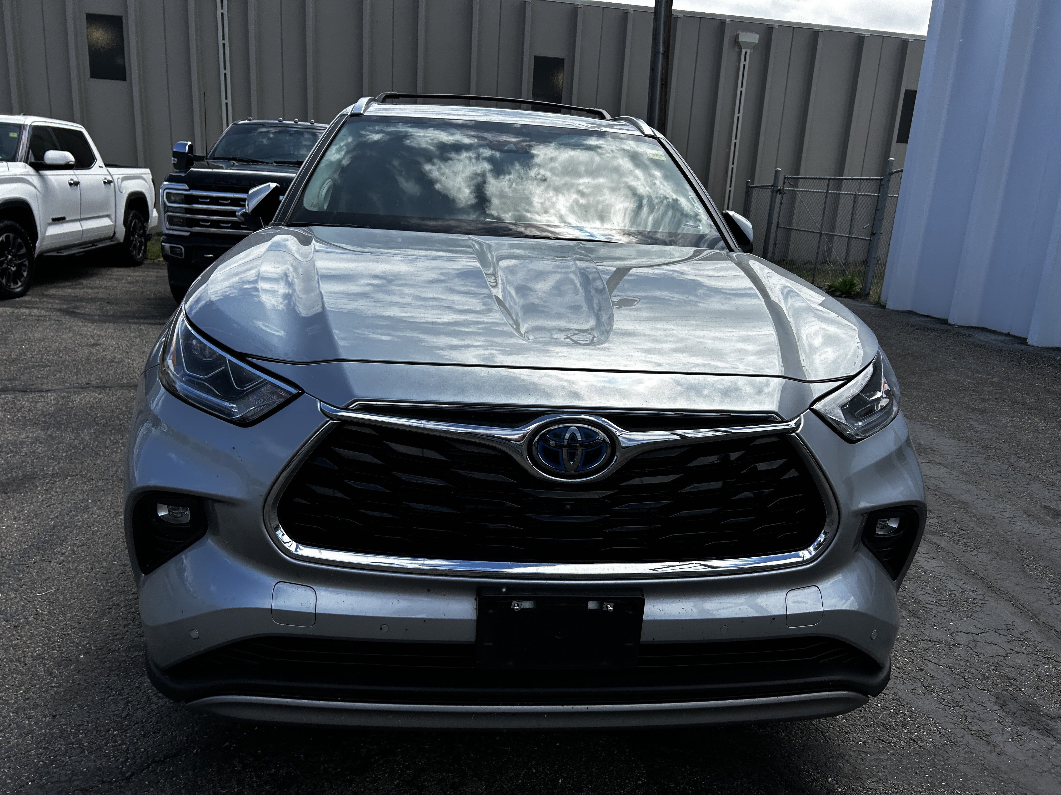 2023 Toyota Highlander Platinum - Photo 8