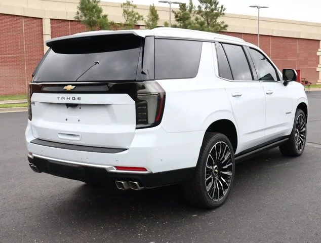 New 2026 Polar White Tricoat Chevrolet High Country image 38