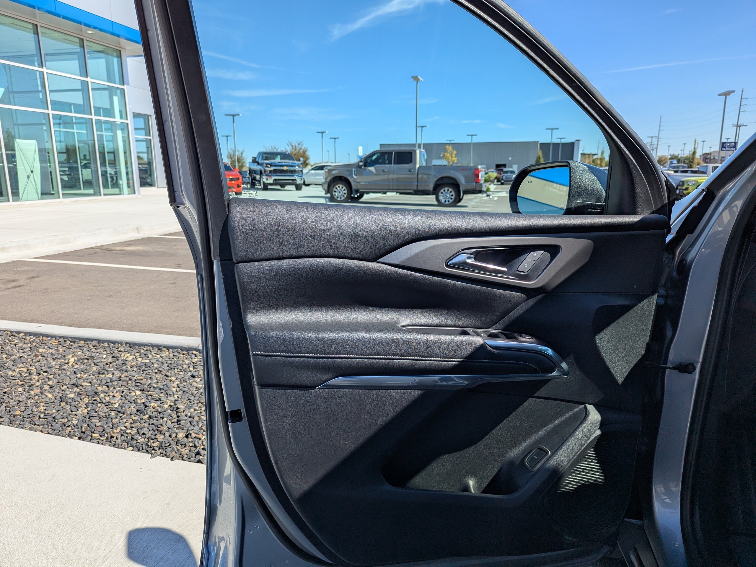 2024 Chevrolet Traverse 1LT - Photo 10