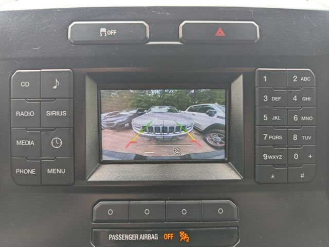Used 2016 White Ford XLT image 3