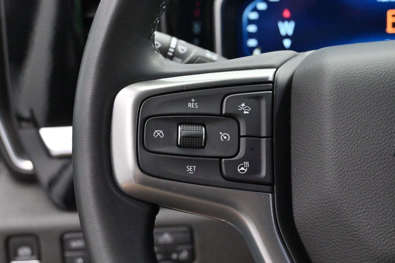 Used 2023 Summit White Chevrolet RST image 17