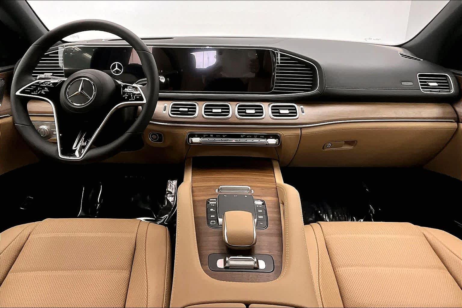 New 2026 Selenite Grey Metallic Mercedes-Benz GLE 580 image 10