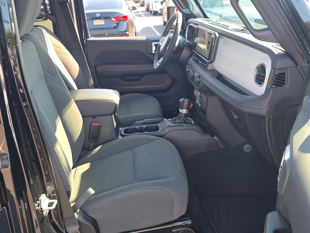 Certified Used 2025 Black Clear Coat Jeep Sahara 4xe image 22