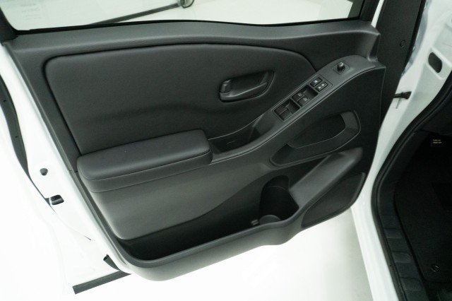 2026 Nissan Frontier SV - Photo 16
