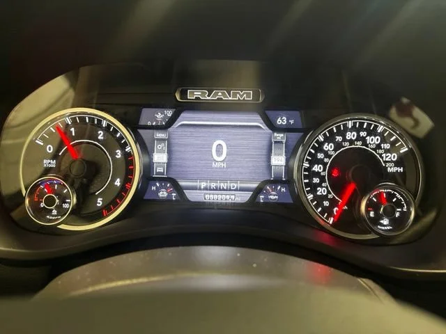 Used 2023  Ram Laramie image 20