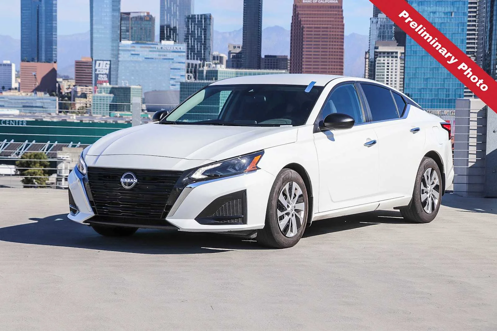 Used 2025 Glacier White Nissan S image 1