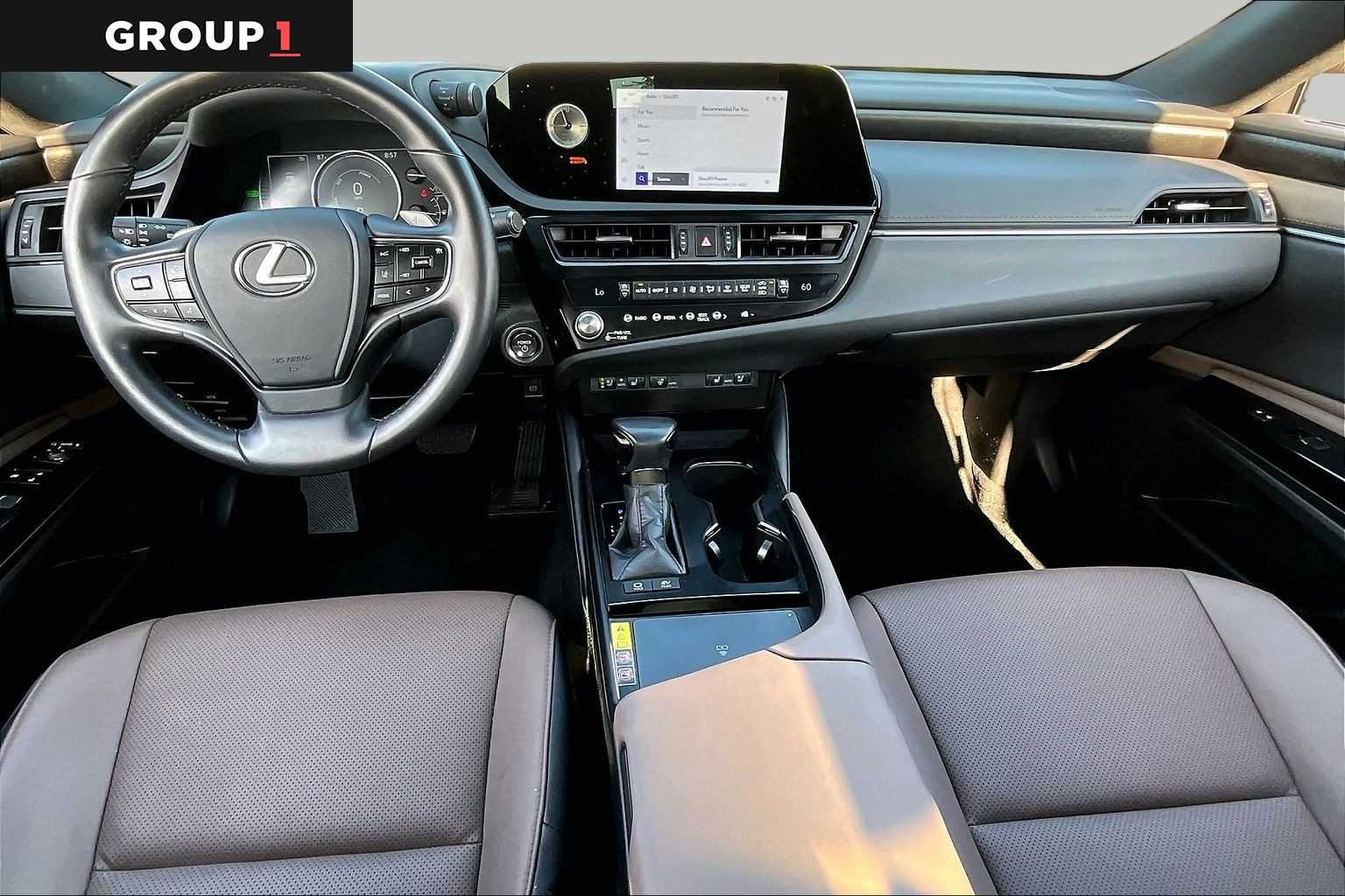 Used 2025 Iridium Lexus  image 13