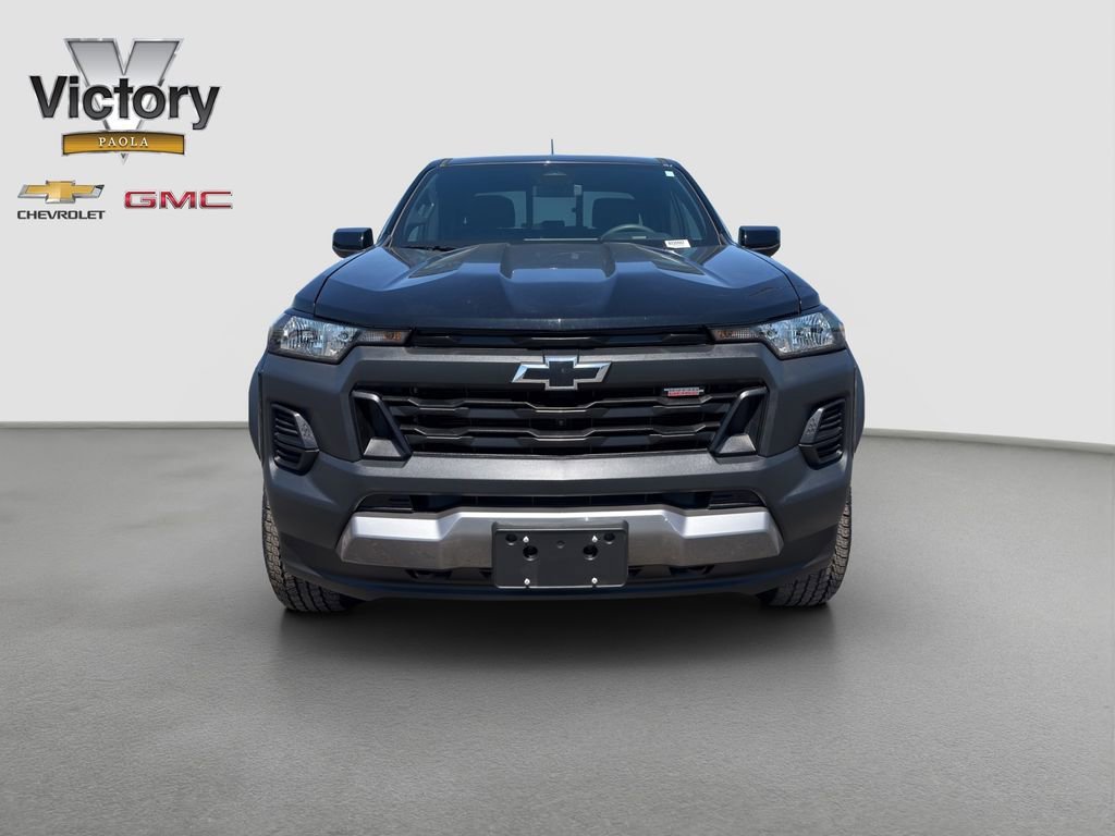 Used 2024 Chevrolet Colorado Trail Boss with VIN 1GCPTEEK1R1235947 for sale in Kansas City