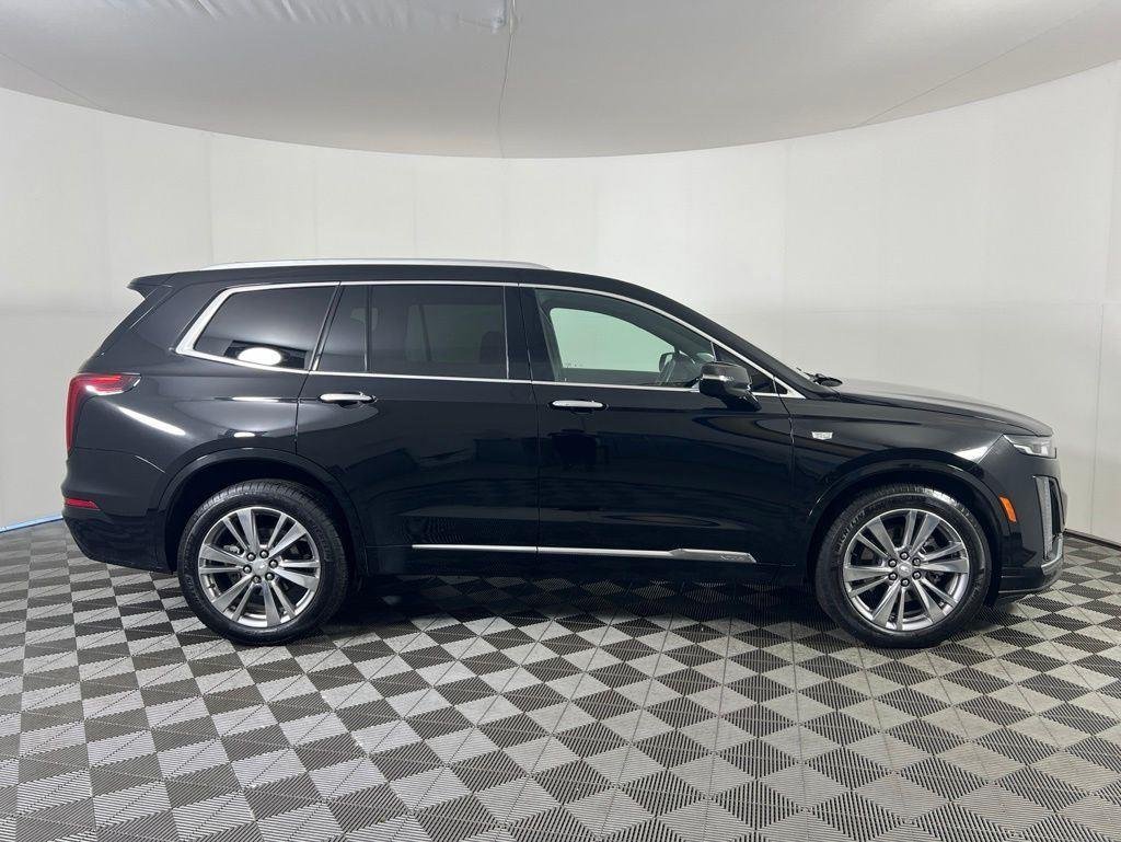 Used 2023 Black Metallic Cadillac Premium Luxury image 29