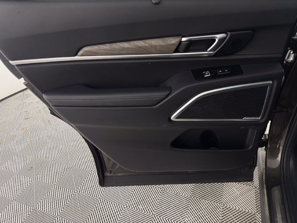 2022 Kia Telluride SX - Photo 12