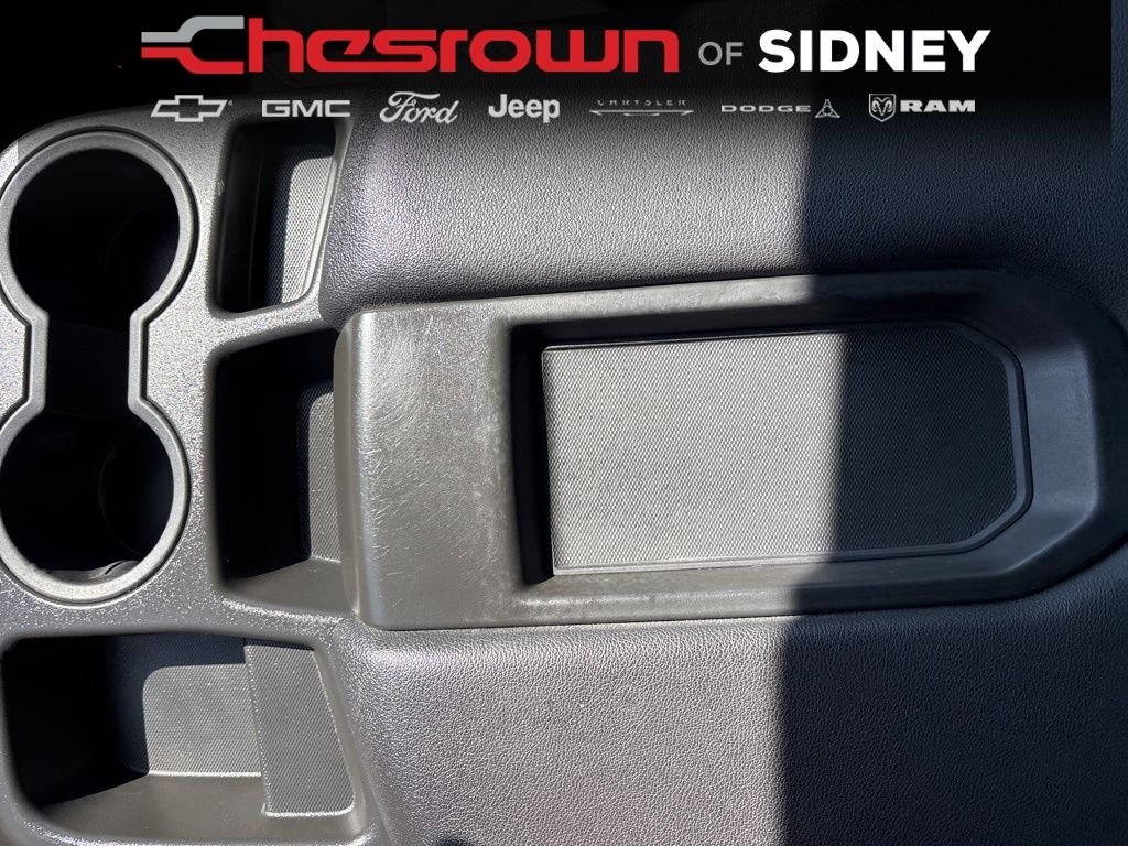 Used 2023 Summit White GMC Elevation image 19